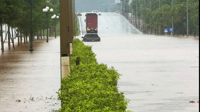 Thanh Hóa faces severe landslide and flood risk as heavy rains persist